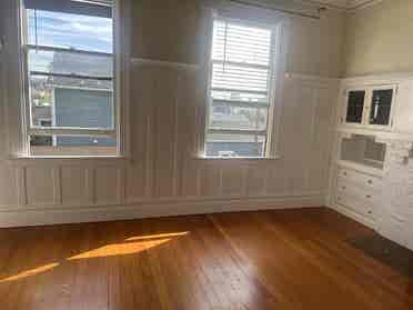 Bright LARGE Master bedroom