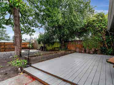 Peaceful and Spacious Room for Rent
