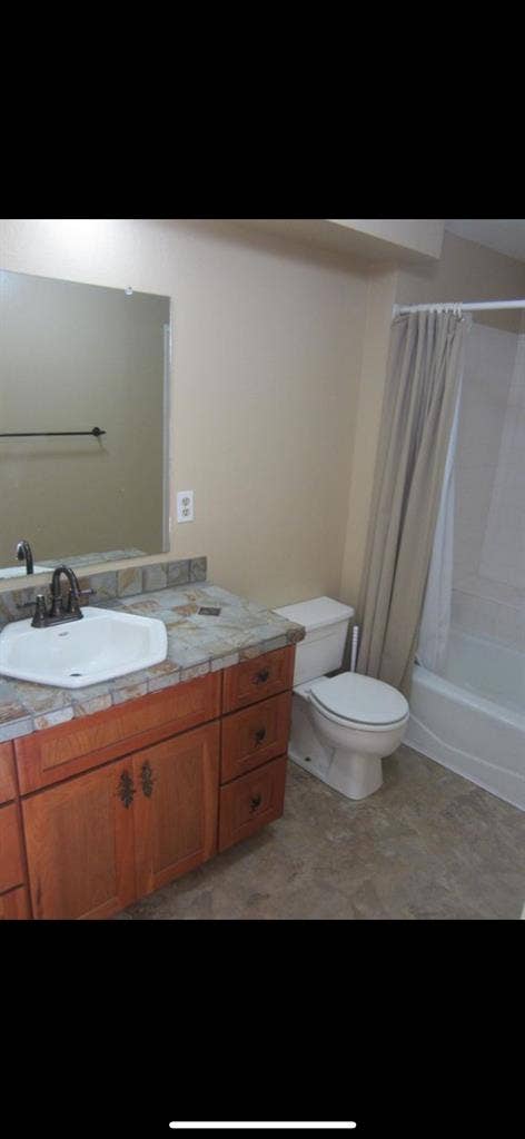 1 Room Available Starting in July