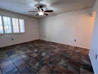 Looking for a roommate situation