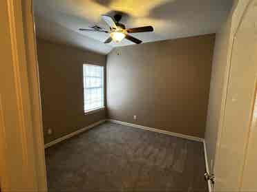 Room for Rent! Starting June