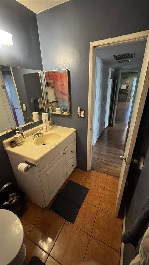 Seeking GOOD VIBES Roommate!