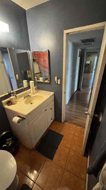 Seeking GOOD VIBES Roommate!