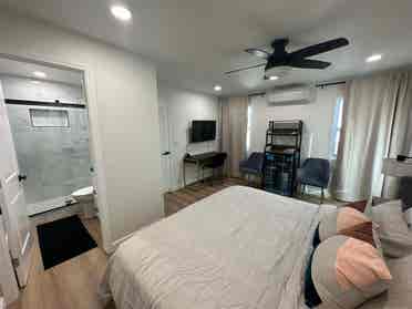 Room w/ensuite bath and balcony
