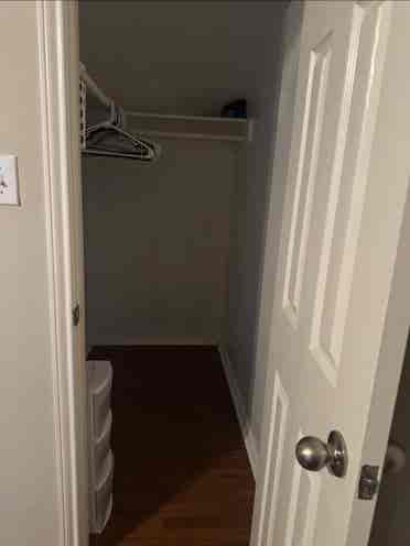 Cheap room in Eado