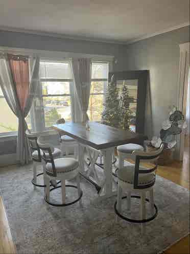 Room for rent!! Female only