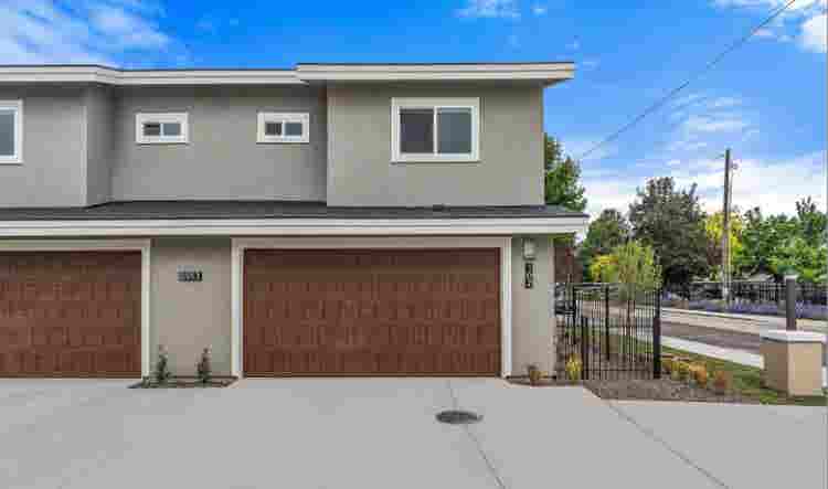 2 rooms for rent