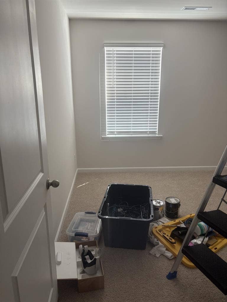 Room to rent in Lexington NC