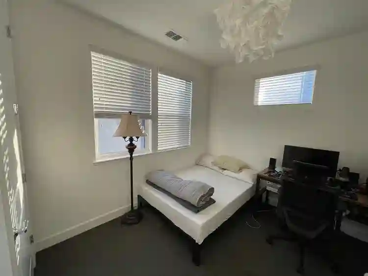 Private Room/Bath in House