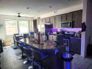 Shared Master bedroom up for rent
