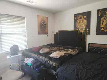 Shared Master bedroom up for rent