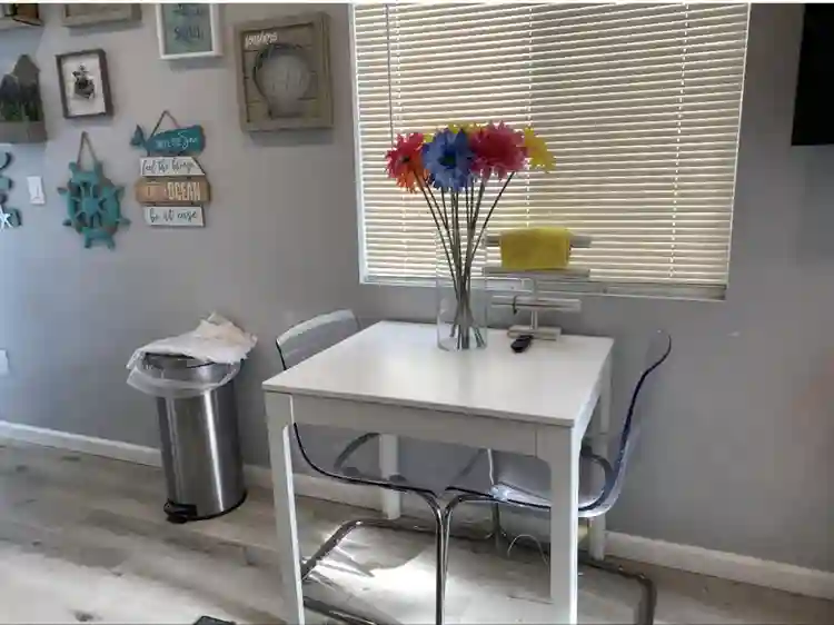 Cozy, Clean, Private Home in NOHO