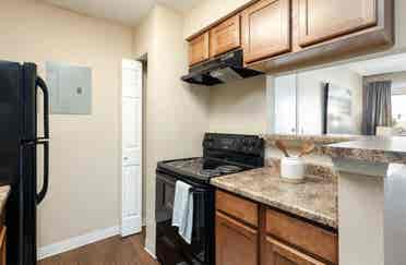 Room available in Aurora