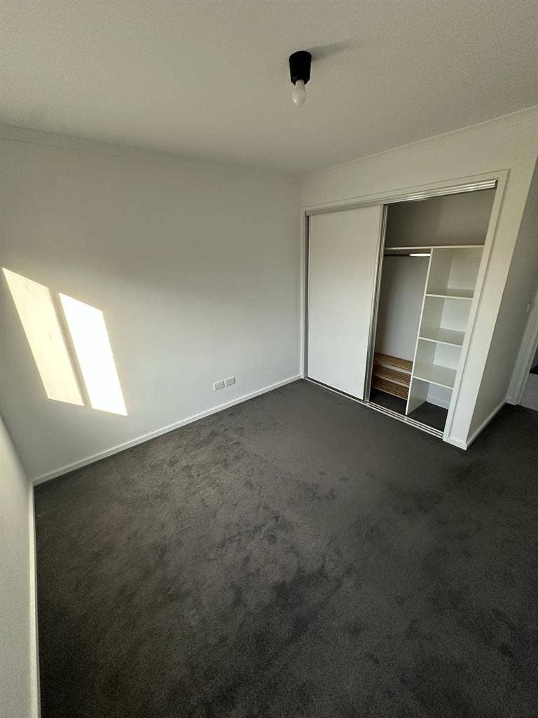 2 rooms for rent
