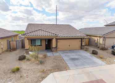Buying this house(in escrow RN)