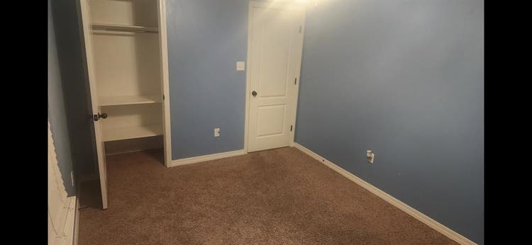 1bed/bathroom available
