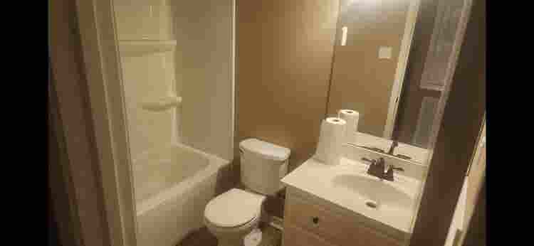 1bed/bathroom available
