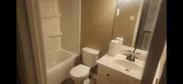 1bed/bathroom available