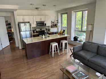 Looking for a new roommate June 1st