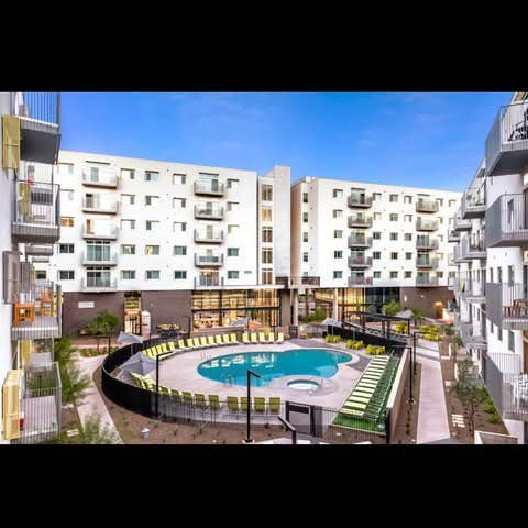LEASE APARTMENTS