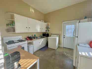 Roommate? Flexible leasing options!