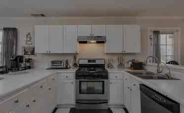 2 Unfurnished rooms for rent
