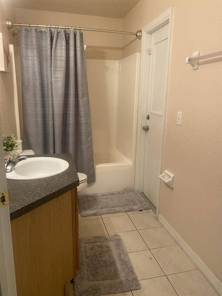 Private room for rent