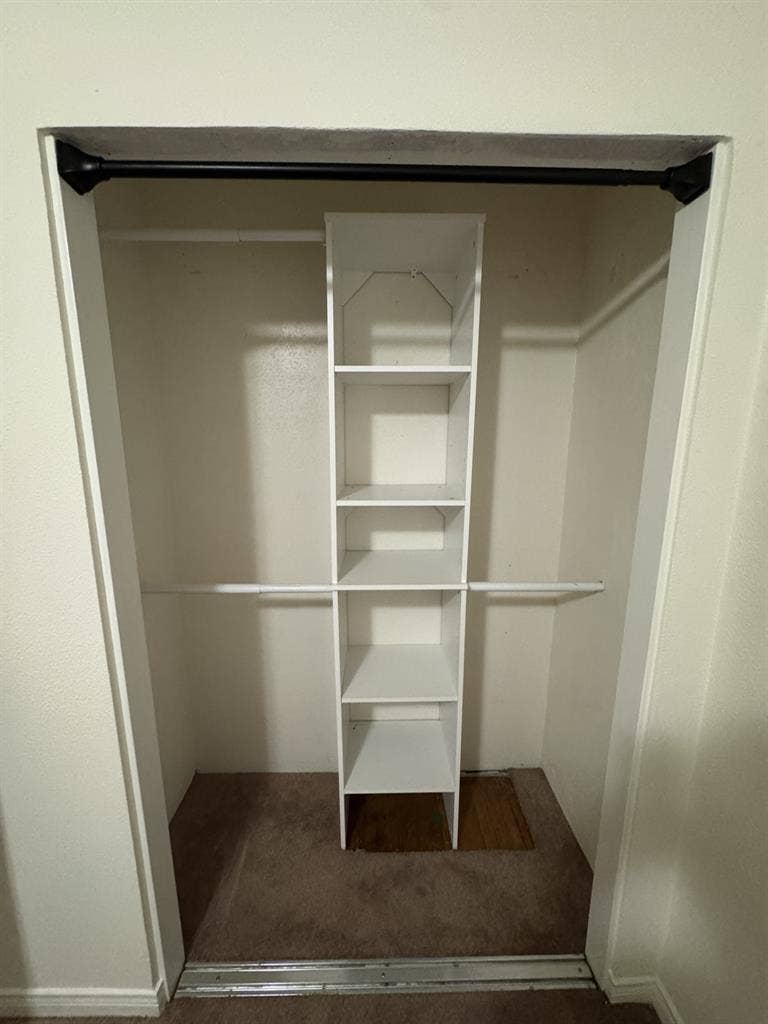 Room for rent!