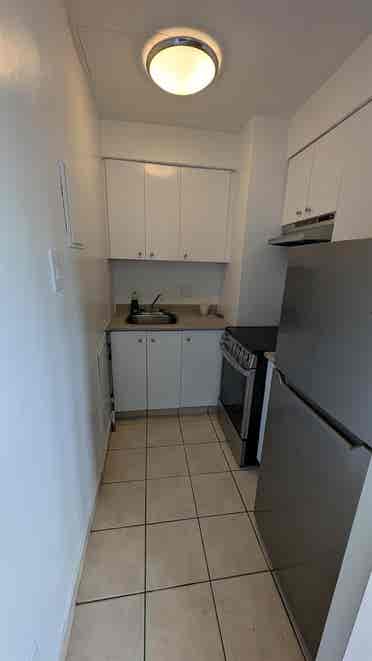 Studio apartment for lease transfer