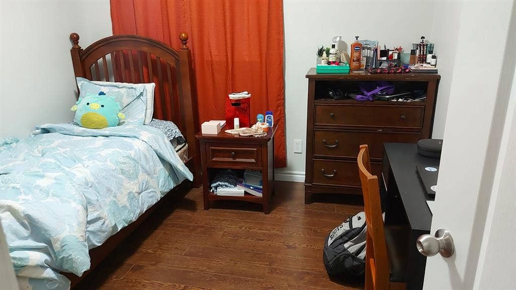 Available for readily move in