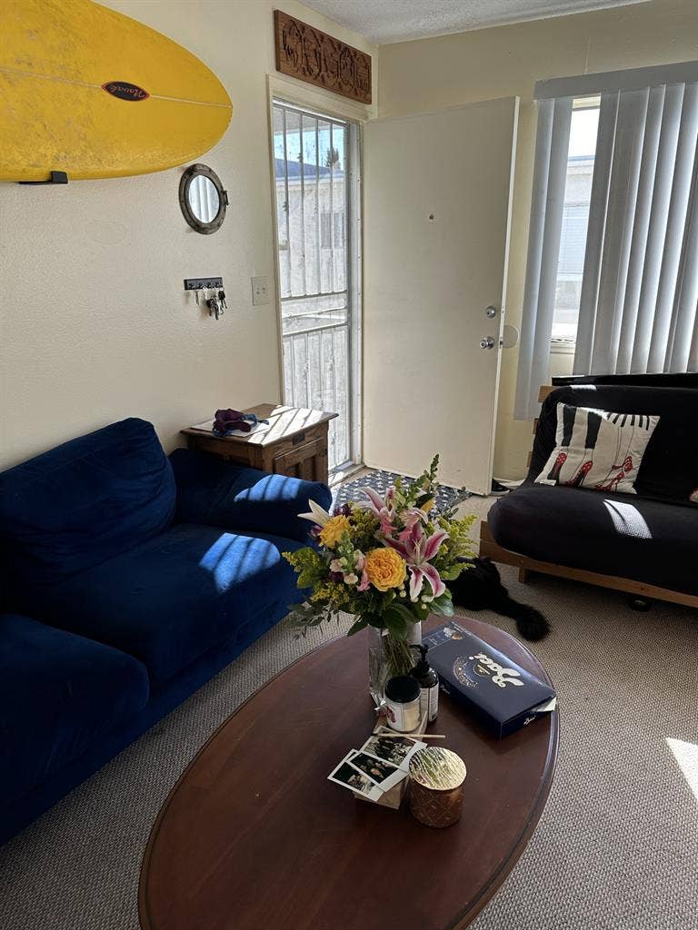 Looking for a roommate in North Par