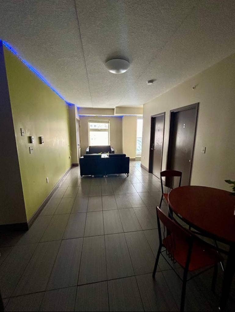 Bathroom Apartment Sublet