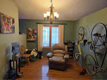 Cozy home in Lakewood Estates