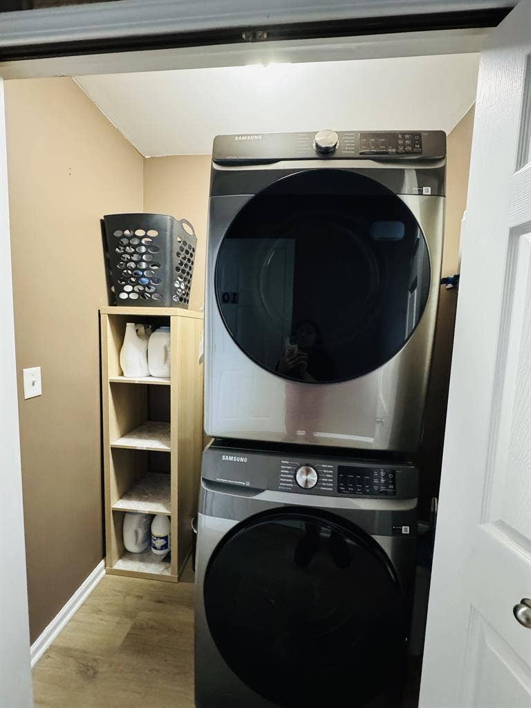 Spacious Private Rooms For Rent