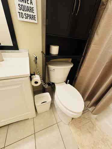 Spacious Private Rooms For Rent