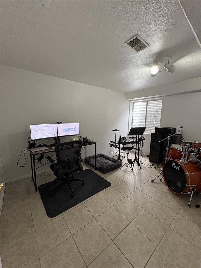 Looking for a roommate.