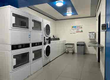 Room Available in Loft Apartment