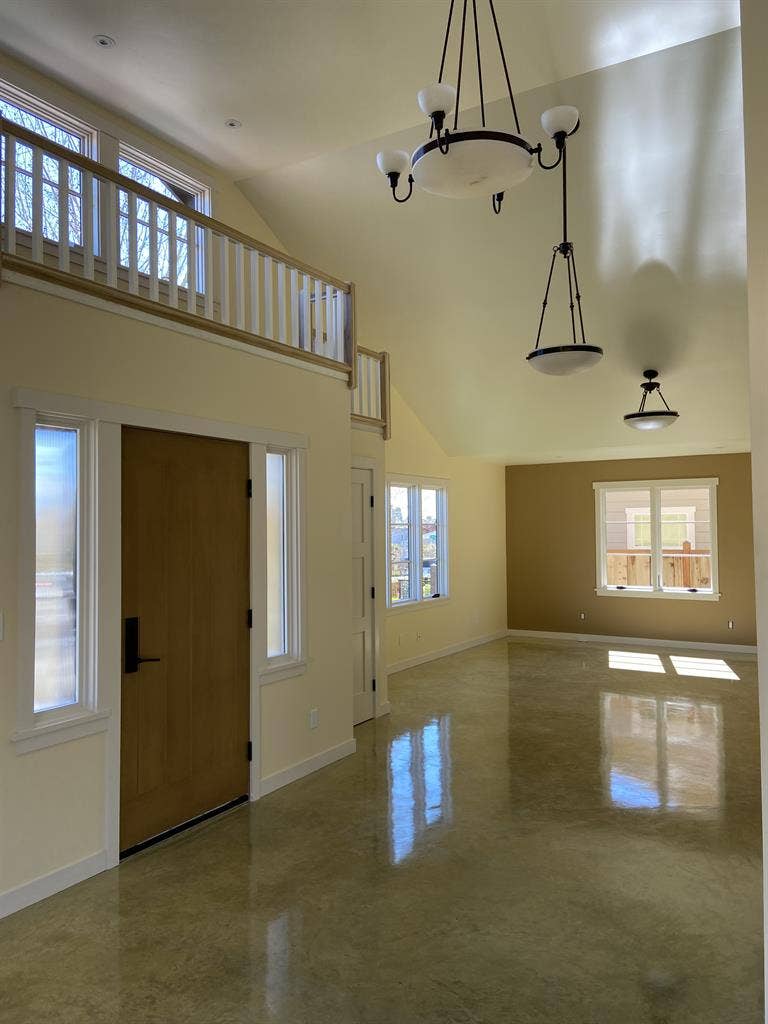 Room with private entrance/patio