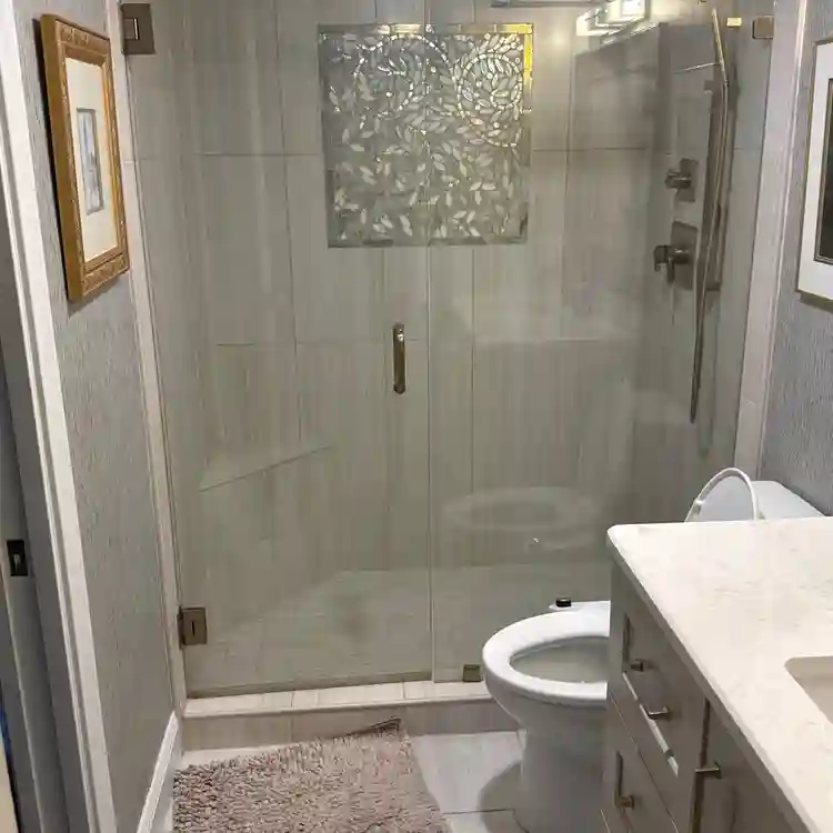 Walking Distance to Art Districtt