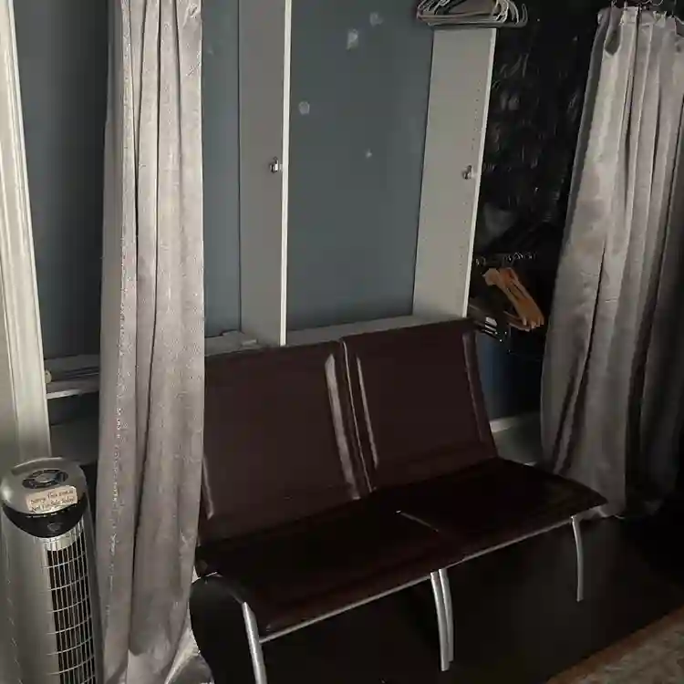 Walking Distance to Art Districtt