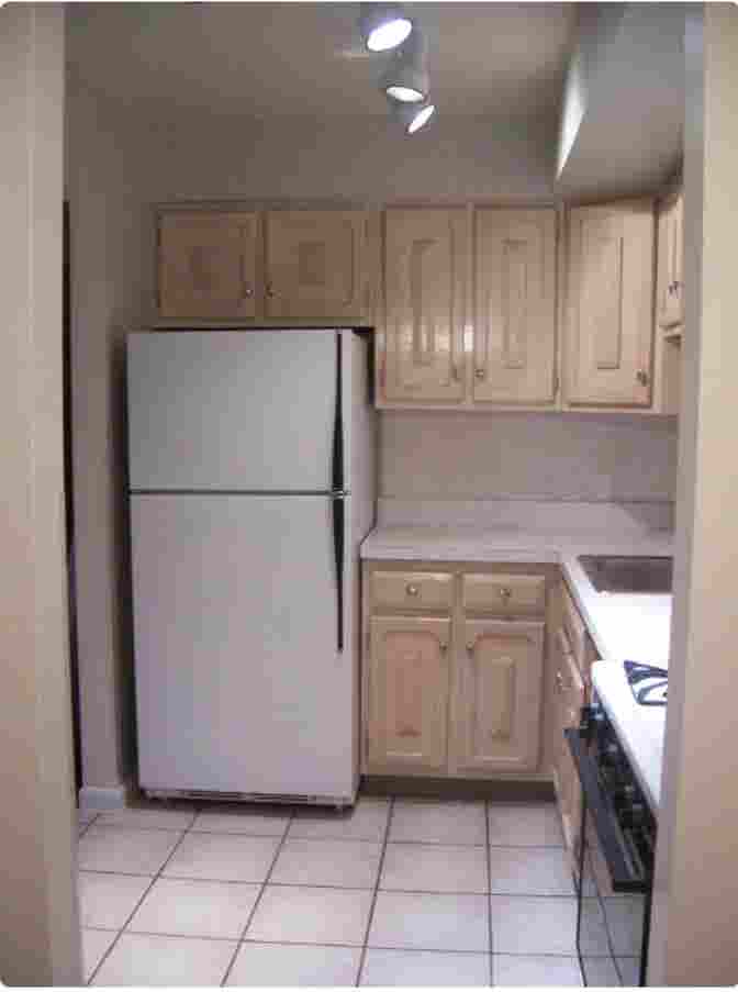 Shared 1BHK Room (Female Only)