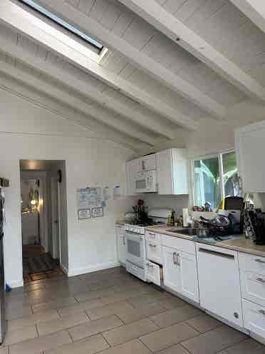Looking for a fall sublease!