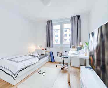 Sublet: 1BR in Karlshorst, May–June
