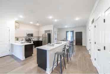 SUBLEASE AVAILABLE