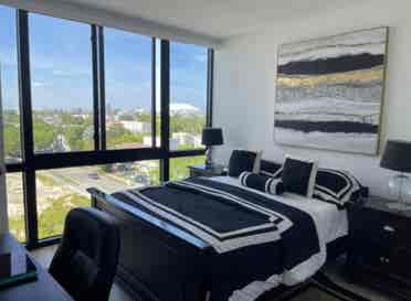 Rent room and bath at 
Little Havana