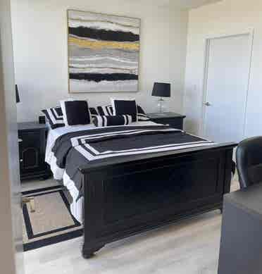 Rent room and bath at 
Little Havana