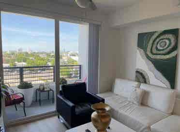 Rent room and bath at 
Little Havana