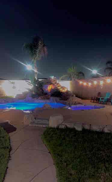 LARGE ROOM FOR RENT IN EASTVALE!