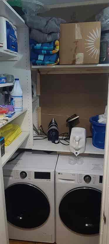 Spacious apartment with utilities