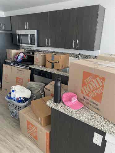 Looking to Relet My Apartment.